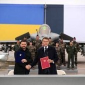 Ucraina, dalla Francia fino a 100 caccia Rafale: la svolta tecnologica nel momento buio di Kiev Ucraina, dalla Francia fino a 100 caccia Rafale: la svolta tecnologica nel momento buio di Kiev
